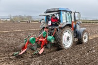 Eamonn Tracey ploughing at the Laois Ploughing match on the lands of the Duggan family in Durrow.
Photo: Alf Harvey.