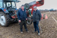 Karl Davis with coach Tommy Connor at the Laois Ploughing match on the lands of the Duggan family in Durrow.
Photo: Alf Harvey.