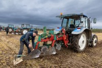 Jim Greene from Portlaoise ploughing at the South Laois Ploughing match on the lands of the Duggan family in Durrow.
Photo: Alf Harvey.